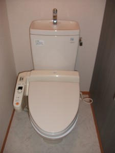温水洗浄暖房便座付き