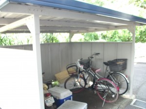 駐輪場